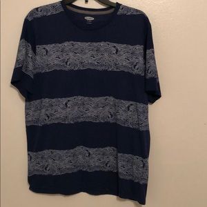 Men’s Old Navy T-shirt
